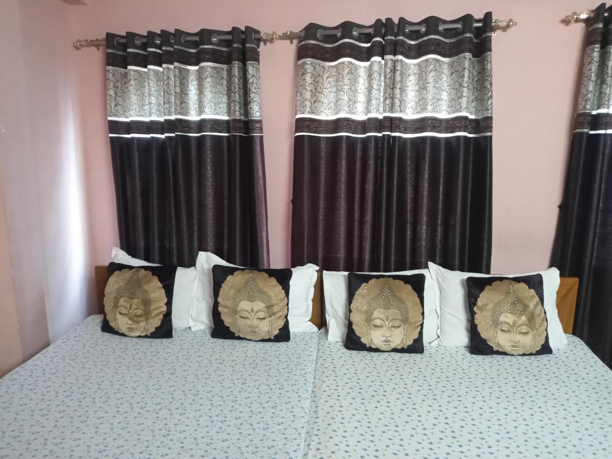 Hotel Royale Kalküta Dış mekan fotoğraf
