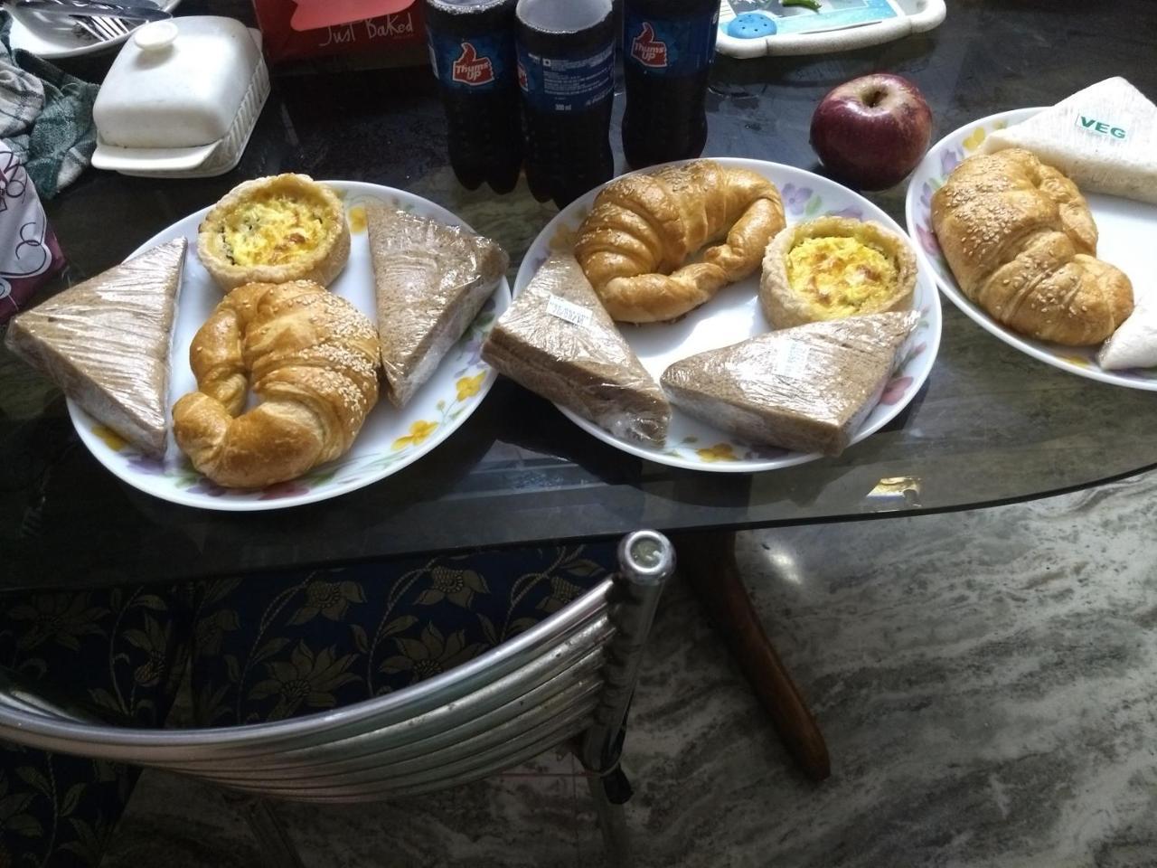 Hotel Royale Kalküta Dış mekan fotoğraf