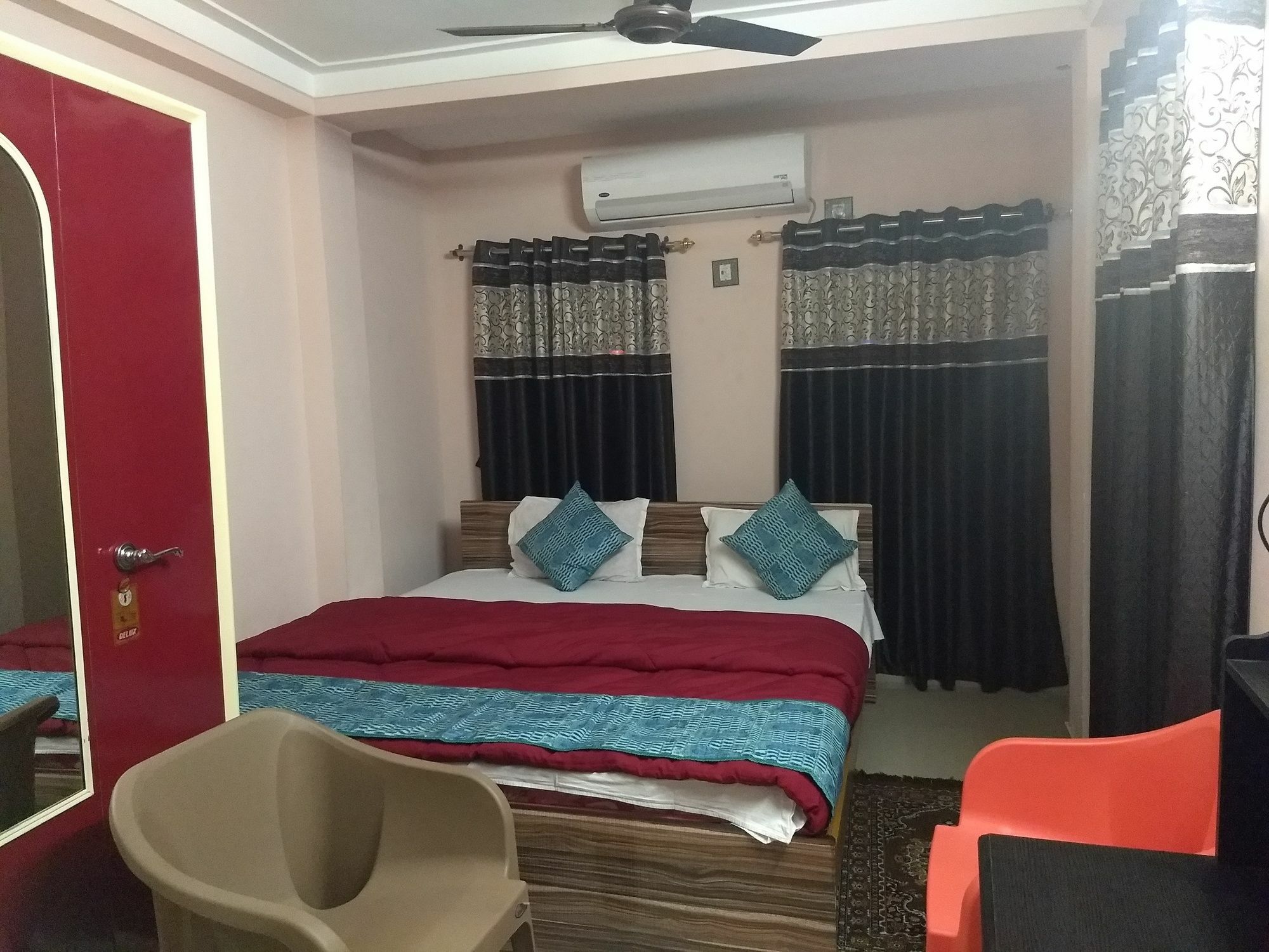 Hotel Royale Kalküta Dış mekan fotoğraf